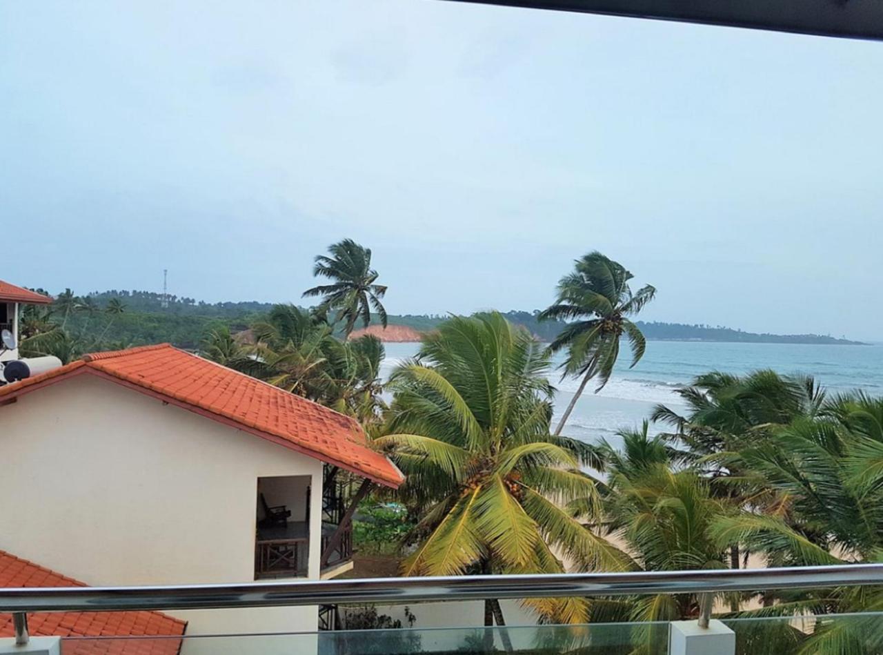 Twenty-Two Weligambay Hotel Weligama Exterior photo